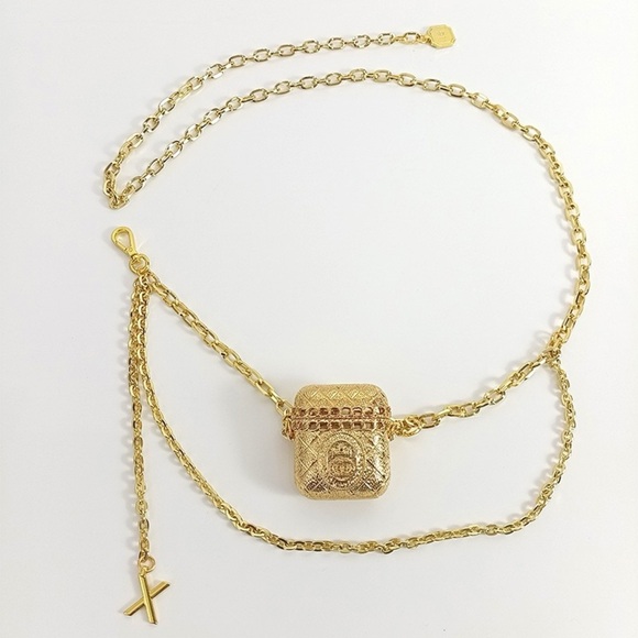 ✨ Gold Chain Waist Belt with AirPods Case ✨ - Picture 10 of 10
